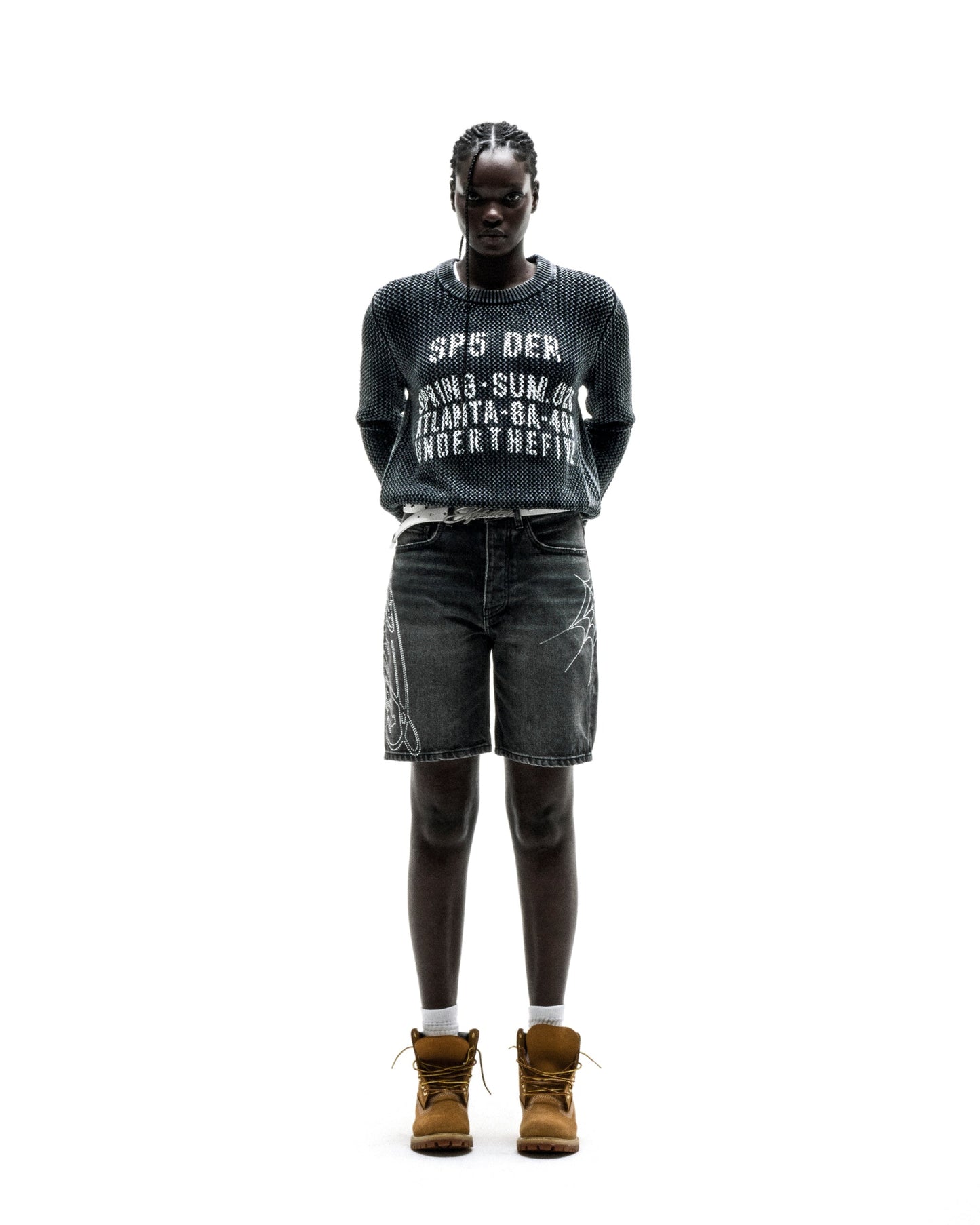 UNDERTHEFIVE SWEATER