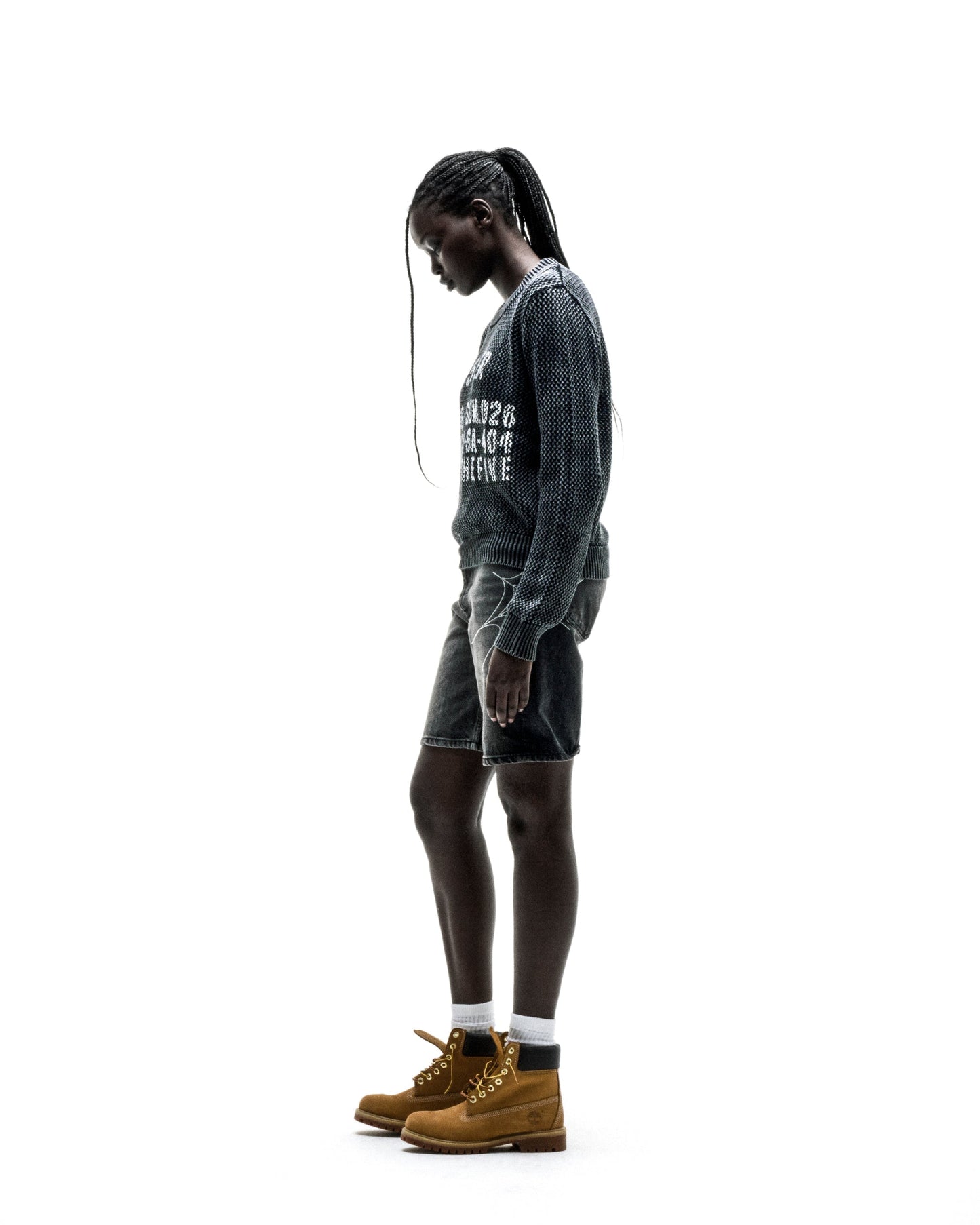 UNDERTHEFIVE SWEATER