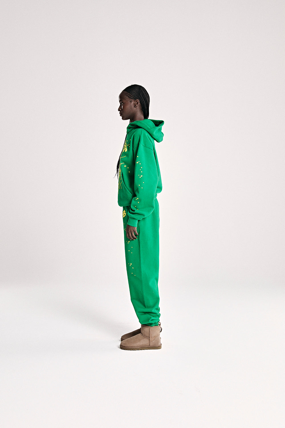 GREEN STAR OG WEB V2 SWEATPANT ON MODEL