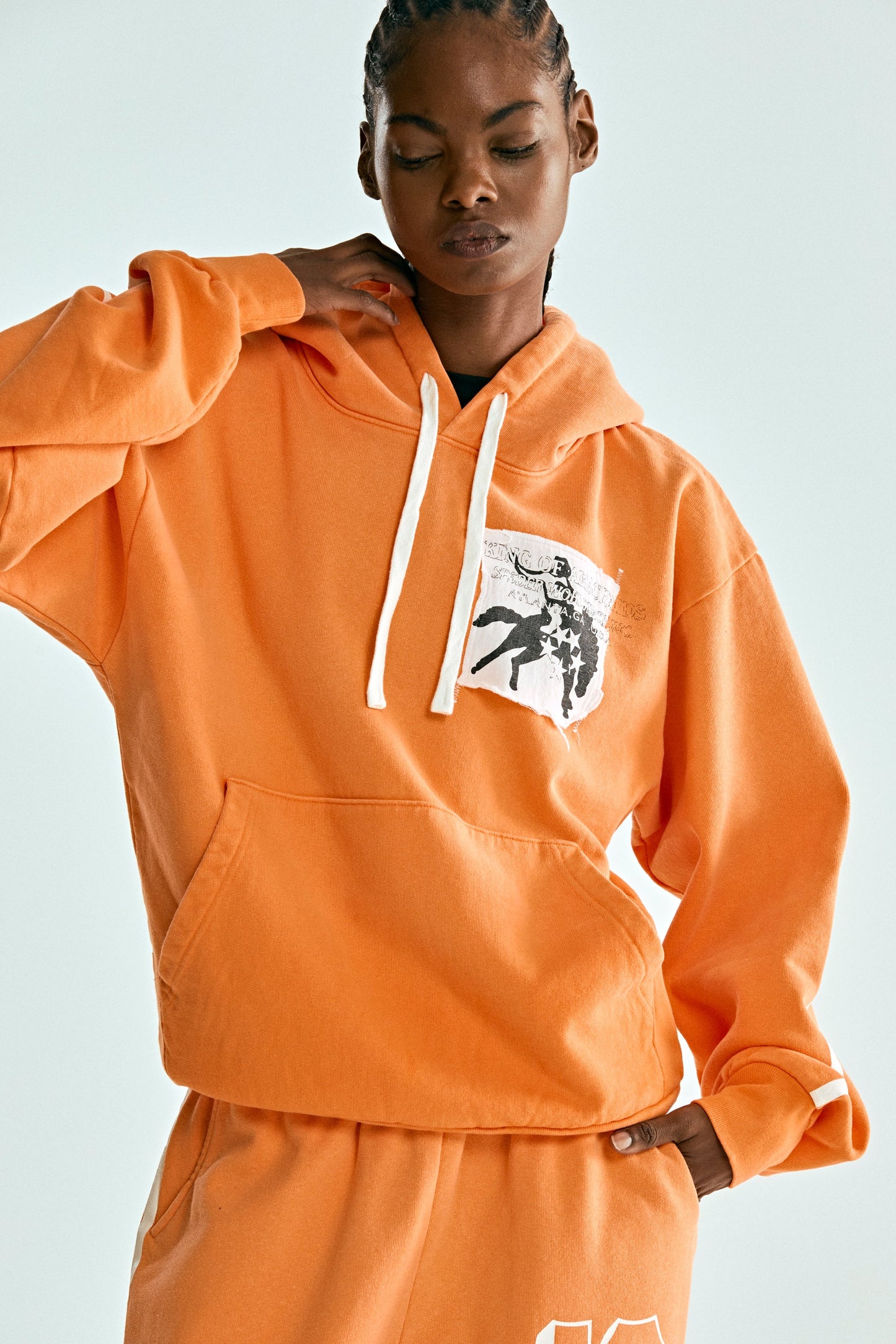 ORANGE 5STAR RODEO HOODIE ON MODEL