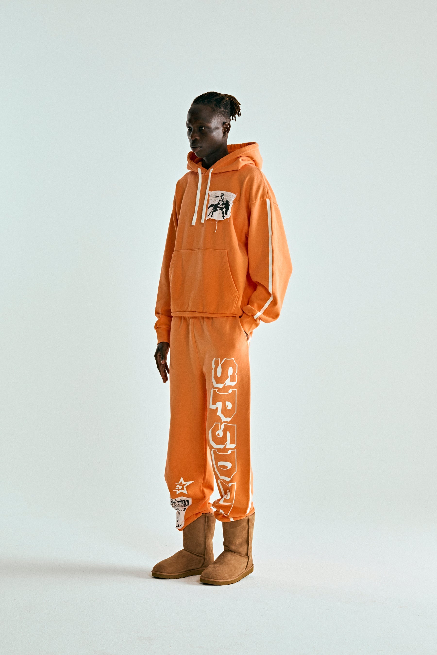 ORANGE 5STAR RODEO HOODIE ON MODEL