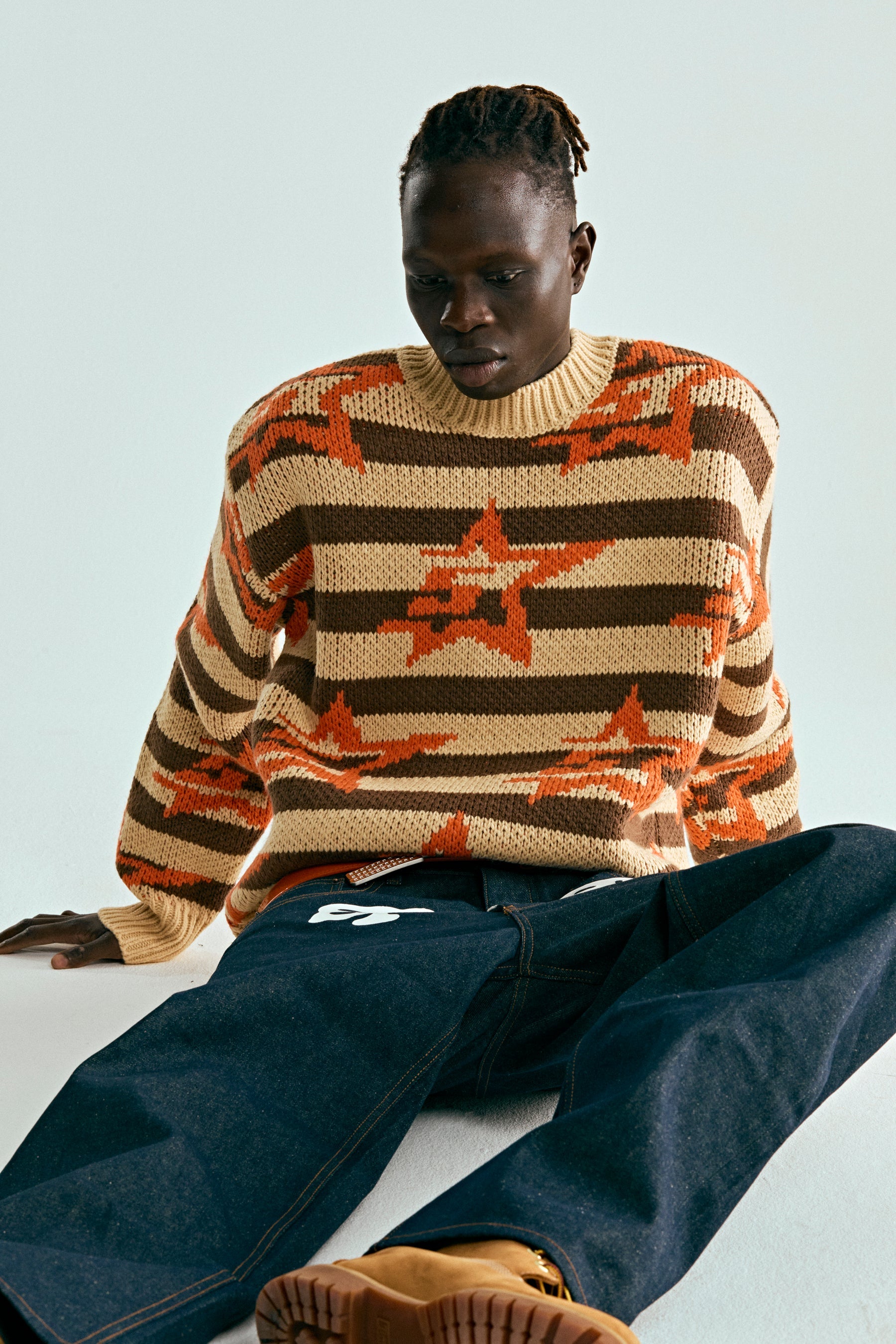 BROWN 5STAR SWEATER ON MODEL