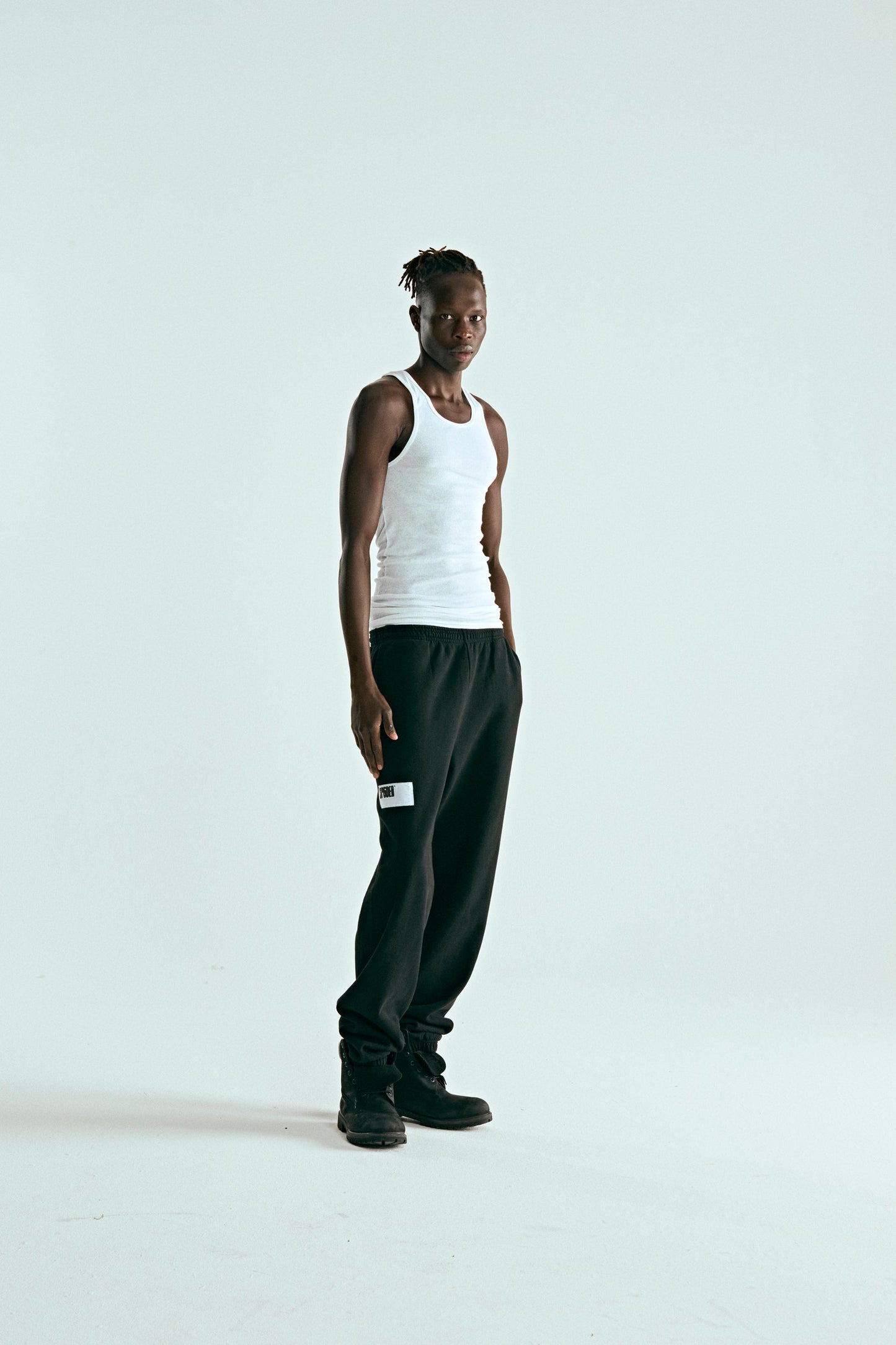 BLACK WAIT SWEATPANT ON MODEL