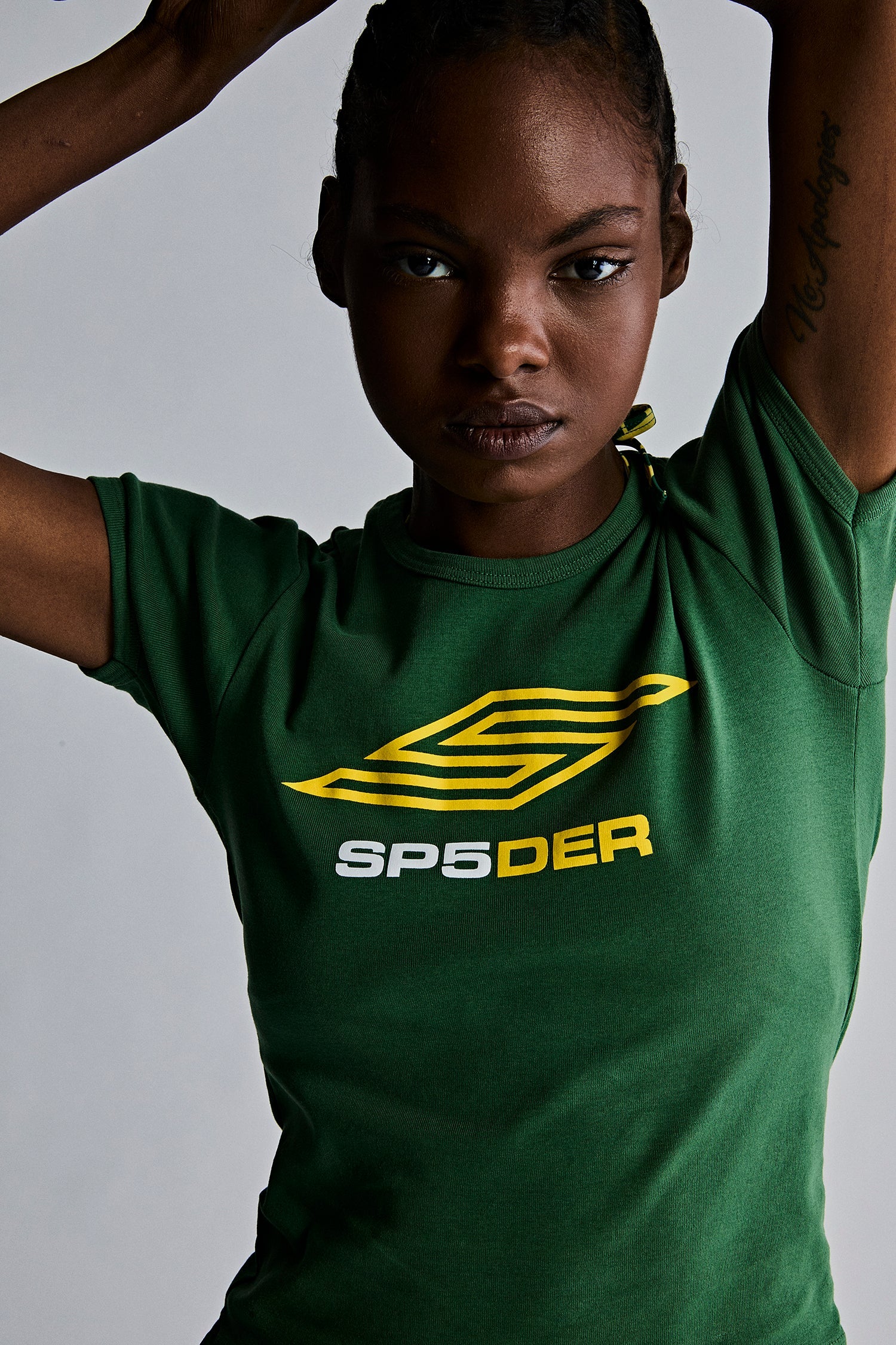 SP5 PRO BABY TEE GREEN ON MODEL 1